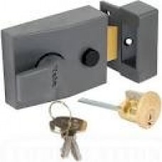 Yale 89 Deadlocking Standard Nightlatch 60mm